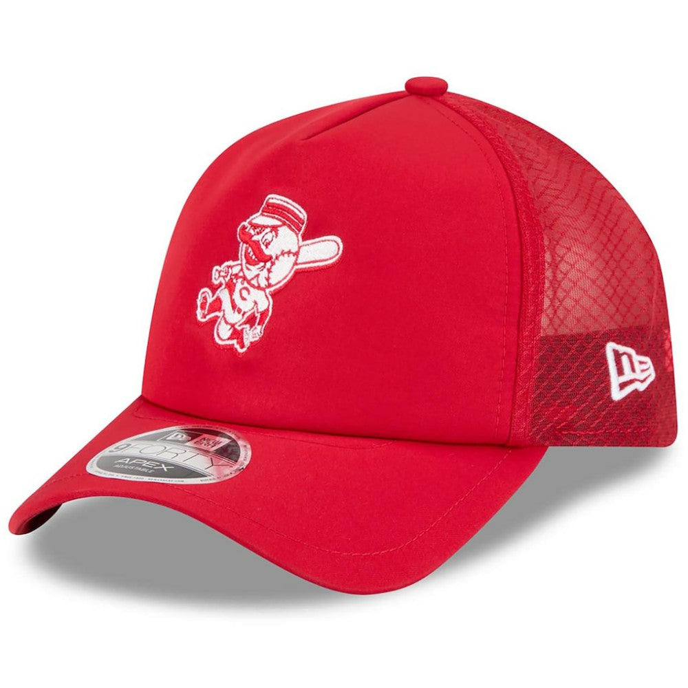 Cincinnati Reds 2026 Batting Practice Alternate Apex 9FORTY Adjustable Hat - Red | New Era