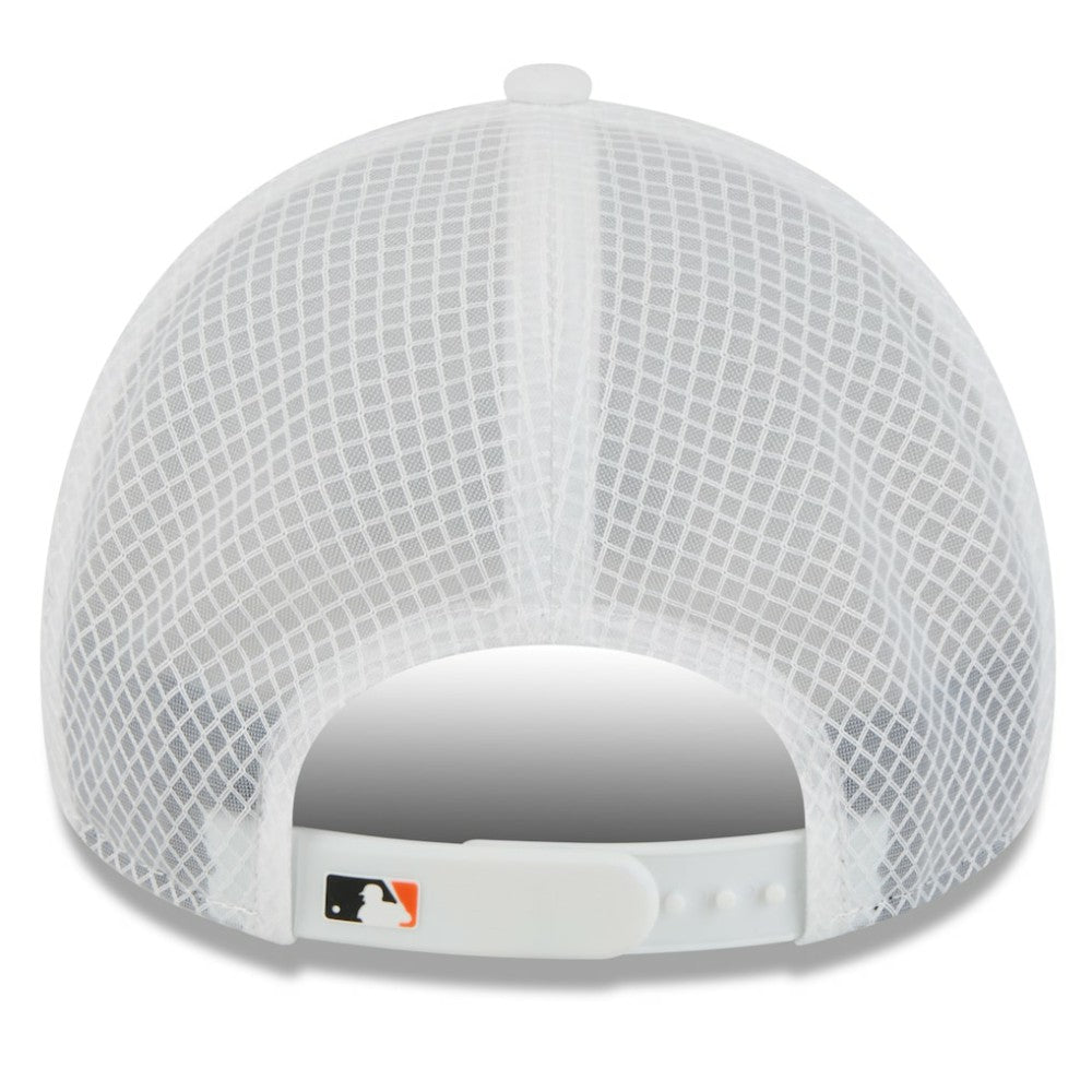 Baltimore Orioles 2026 Batting Practice Apex 9FORTY Adjustable Trucker Hat - White | New Era