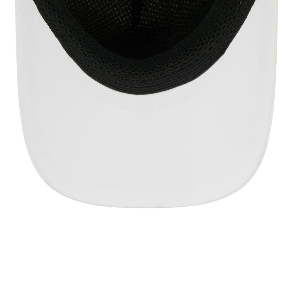 Athletics 2026 Batting Practice Apex 9FORTY Adjustable Trucker Hat - White | New Era