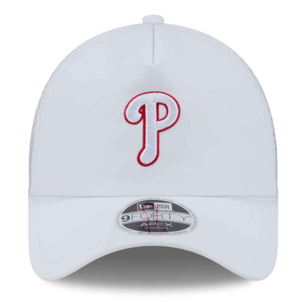 Philadelphia Phillies 2026 Batting Practice Apex 9FORTY Adjustable Trucker Hat - White | New Era