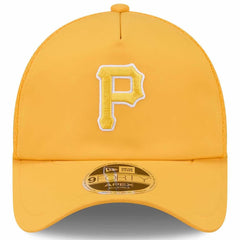 Pittsburgh Pirates 2026 Batting Practice Apex 9FORTY Adjustable Trucker Hat - Gold | New Era