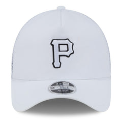 Pittsburgh Pirates 2026 Batting Practice Apex 9FORTY Adjustable Trucker Hat - White | New Era