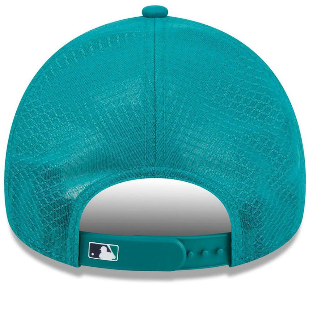 Seattle Mariners 2026 Batting Practice Apex 9FORTY Adjustable Trucker Hat - Teal | New Era