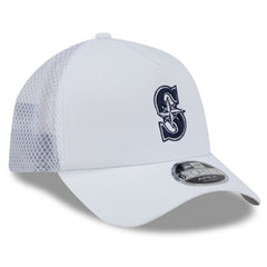 Seattle Mariners 2026 Batting Practice Apex 9FORTY Adjustable Trucker Hat - White | New Era