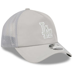 Los Angeles Dodgers 2026 Batting Practice Apex 9FORTY Adjustable Trucker Hat - Gray | New Era