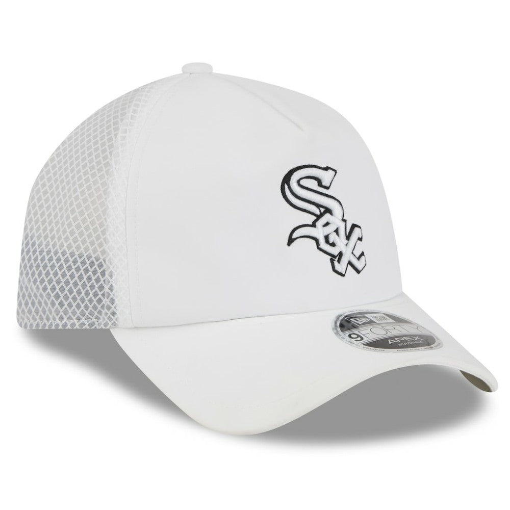 Chicago White Sox 2026 Batting Practice Apex 9FORTY Adjustable Trucker Hat - White | New Era