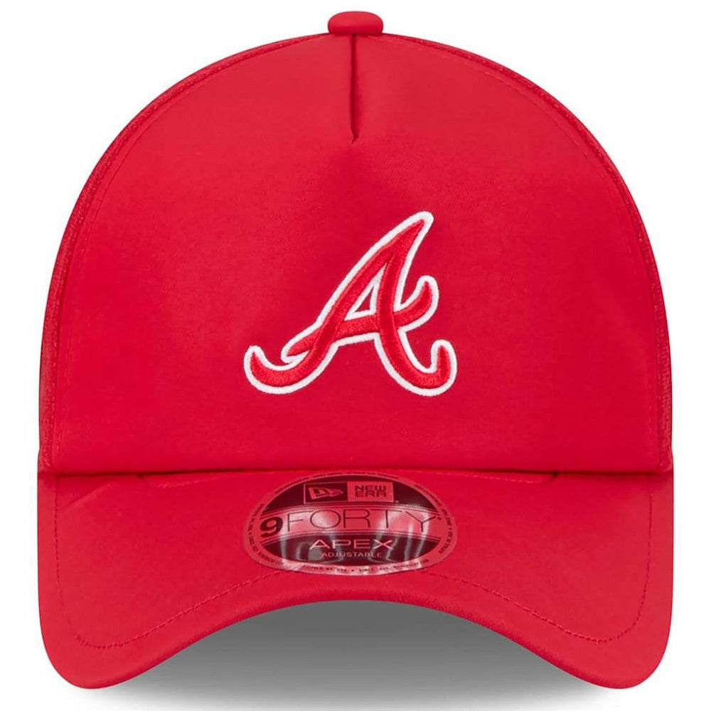 Atlanta Braves 2026 Batting Practice Apex 9FORTY Adjustable Trucker Hat - Red | New Era