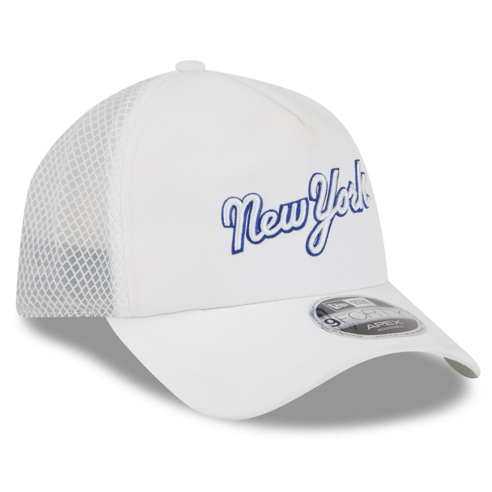 New York Mets 2026 Batting Practice Apex 9FORTY Adjustable Trucker Hat - White | New Era