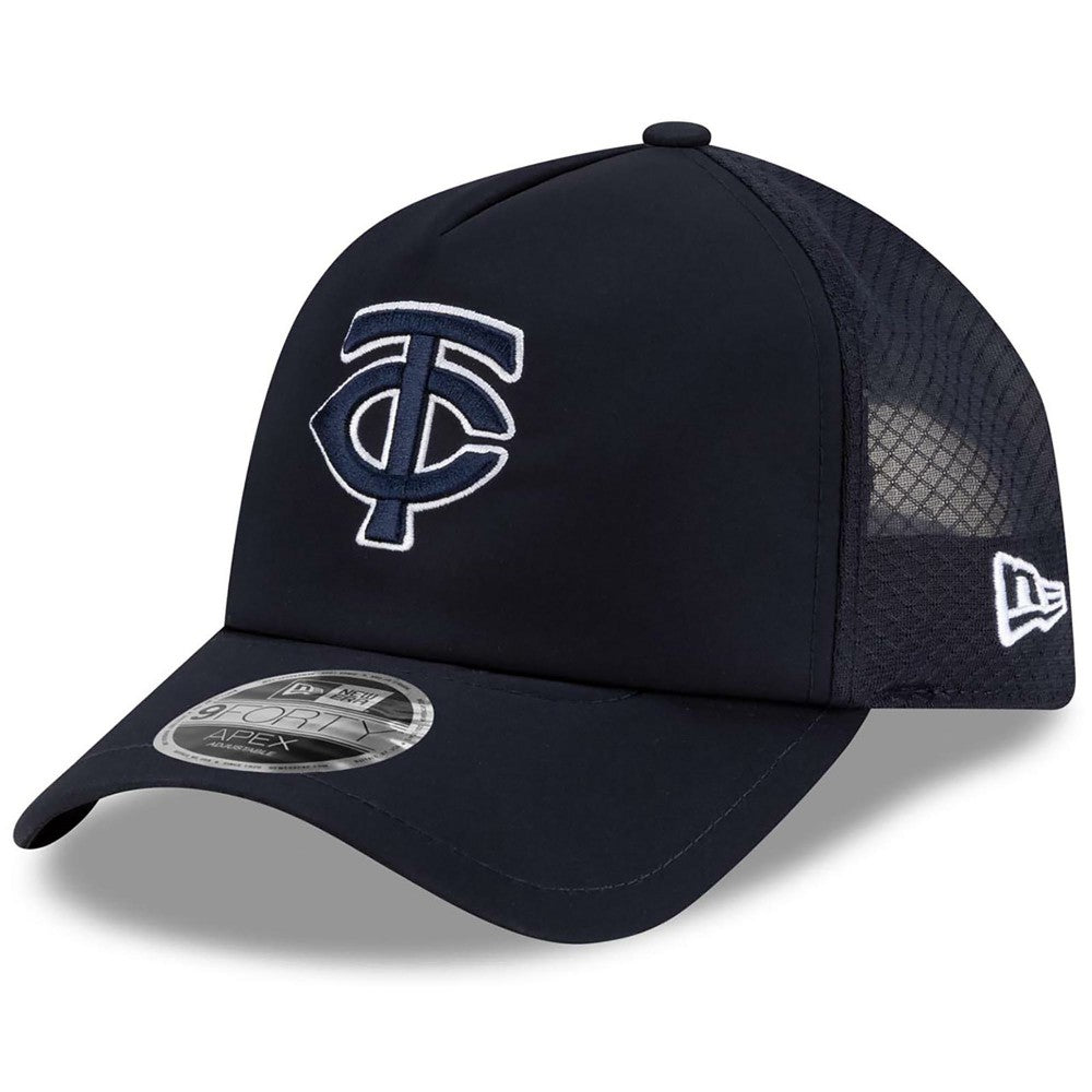 Minnesota Twins 2026 Batting Practice Apex 9FORTY Adjustable Trucker Hat - Navy | New Era