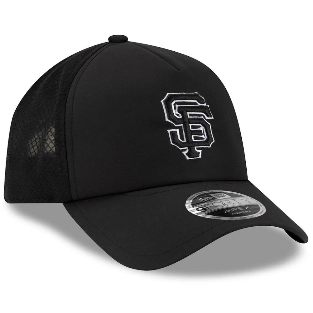 San Francisco Giants 2026 Batting Practice Apex 9FORTY Adjustable Trucker Hat - Black | New Era