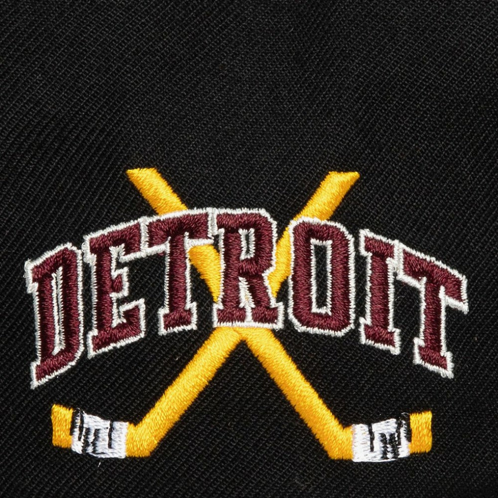 Detroit Red Wings Mitchell & Ness x Just Don Wave Script Pro Strapback Hat