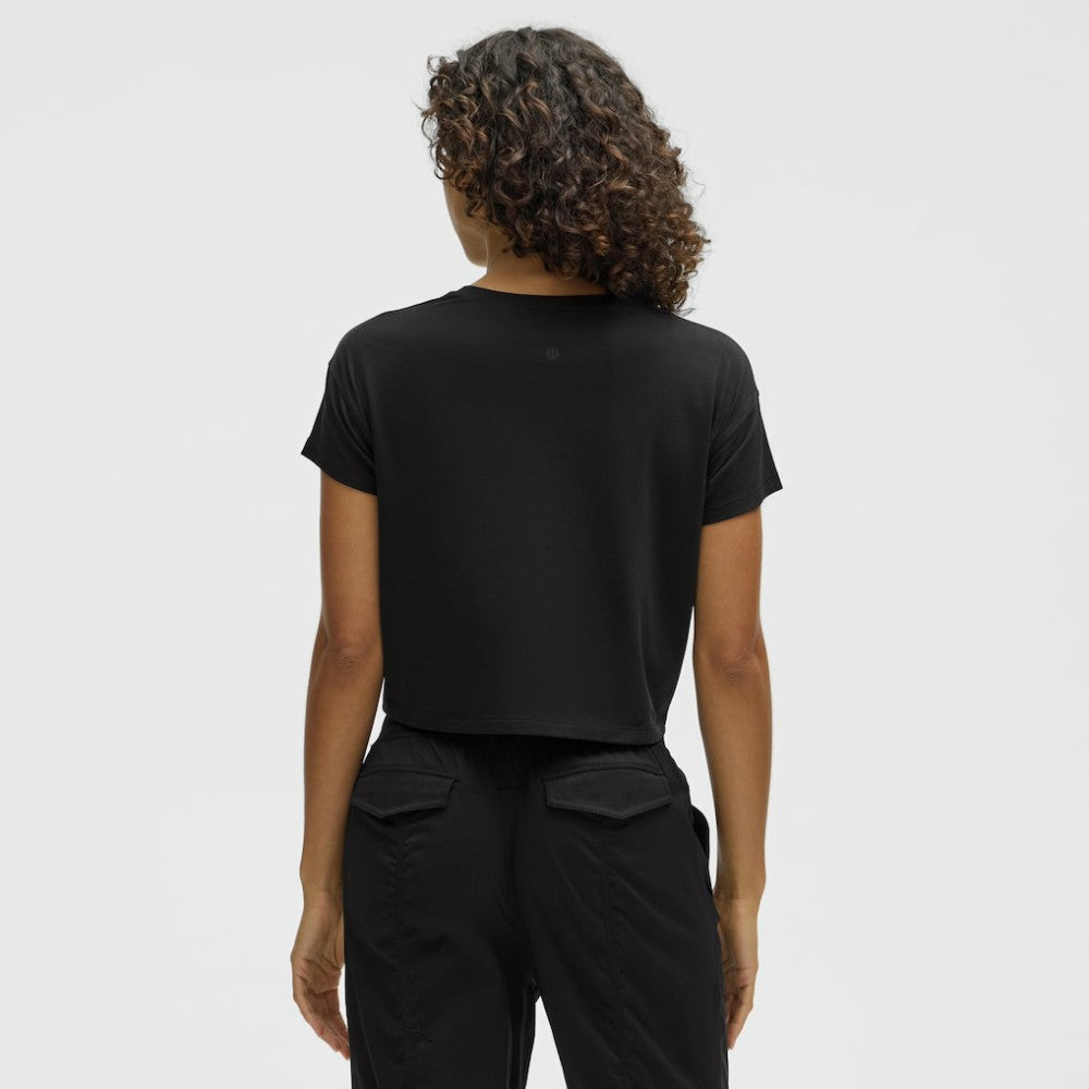 Pittsburgh Penguins lululemon Women's Cates T-Shirt