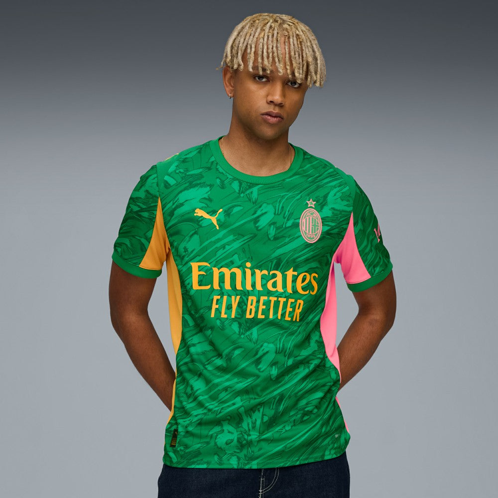 AC Milan 2025/26 Replica Goalkeeper Jersey / Soccer For sale