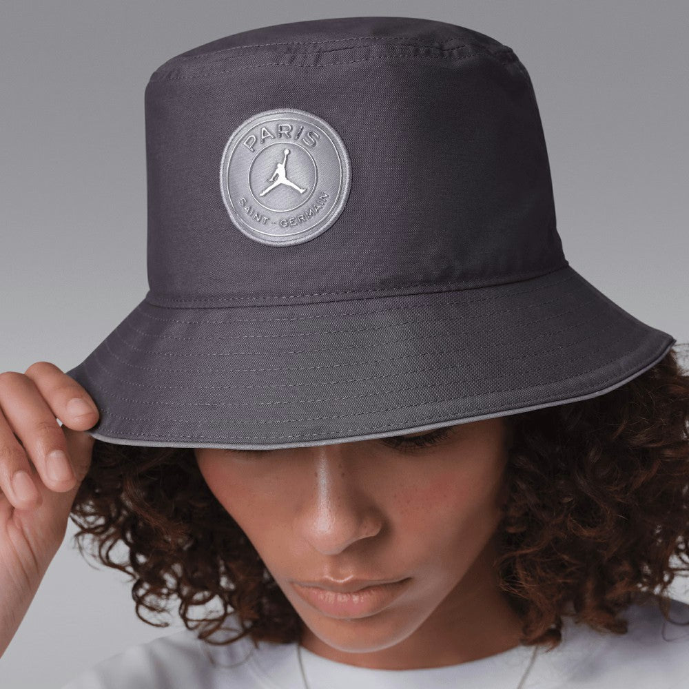 Paris Saint-Germain Jordan Brand Unisex Apex Bucket Hat / Soccer Discount