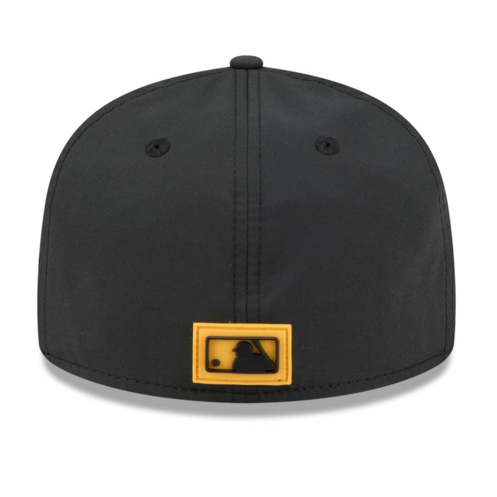 Pittsburgh Pirates 2026 Clubhouse 59FIFTY Fitted Hat - Black | New Era