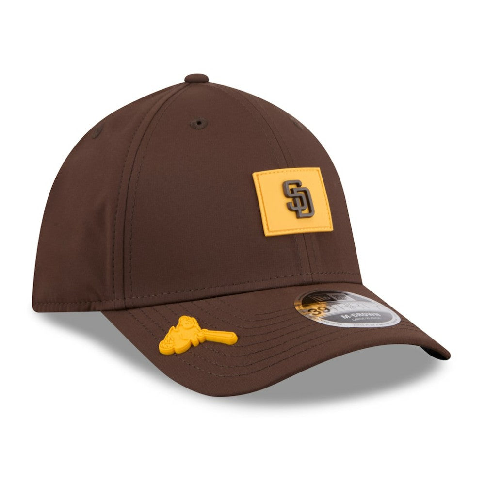 San Diego Padres 2026 Clubhouse M-Crown 39THIRTY Flex Hat - Brown | New Era