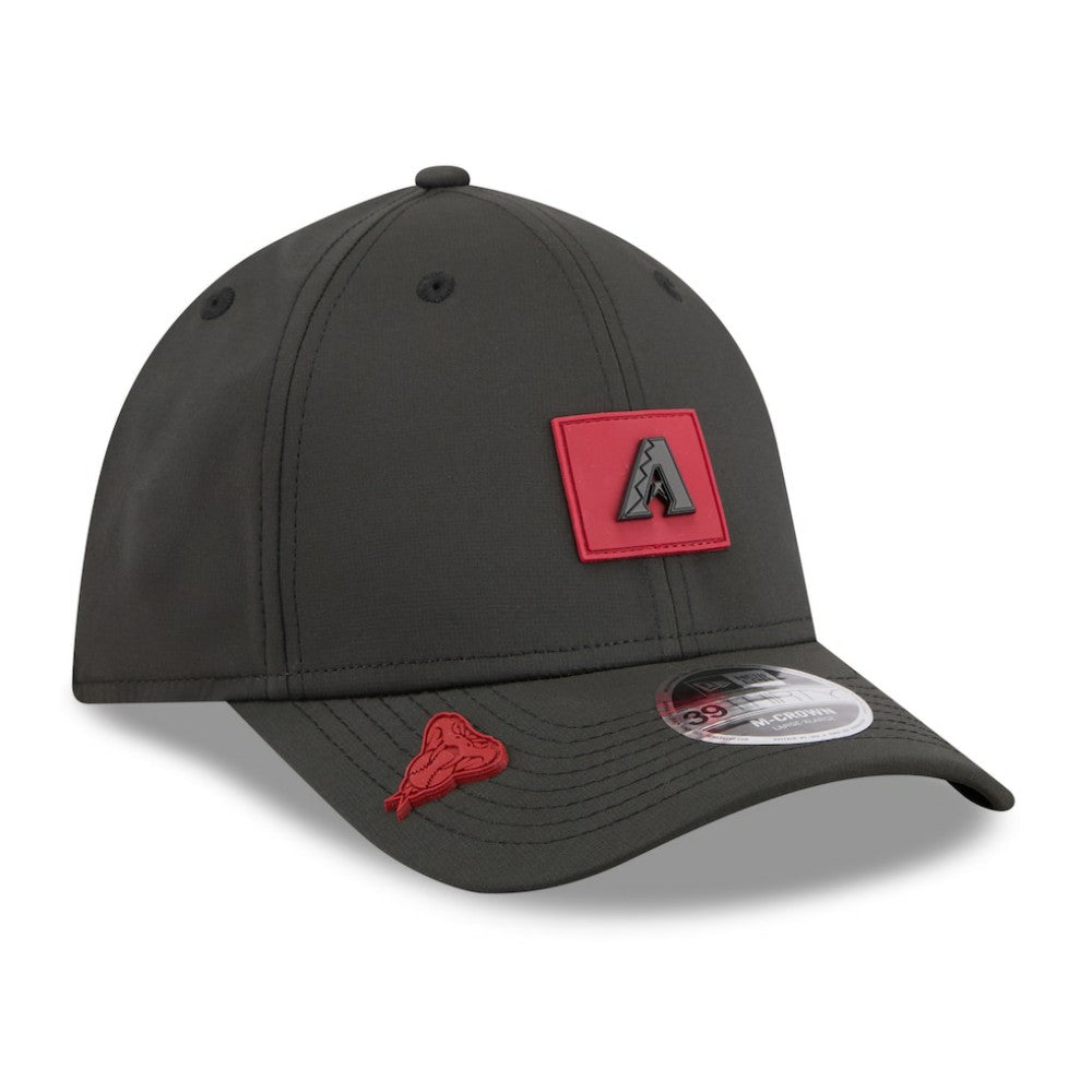 Arizona Diamondbacks 2026 Clubhouse M-Crown 39THIRTY Flex Hat - Black | New Era
