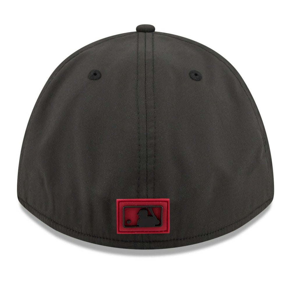 Arizona Diamondbacks 2026 Clubhouse M-Crown 39THIRTY Flex Hat - Black | New Era
