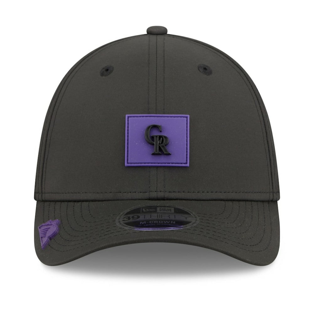 Colorado Rockies 2026 Clubhouse M-Crown 39THIRTY Flex Hat - Black | New Era