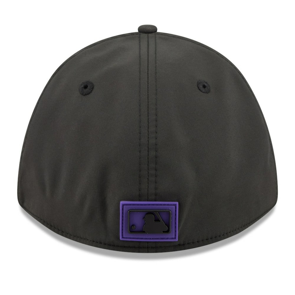 Colorado Rockies 2026 Clubhouse M-Crown 39THIRTY Flex Hat - Black | New Era