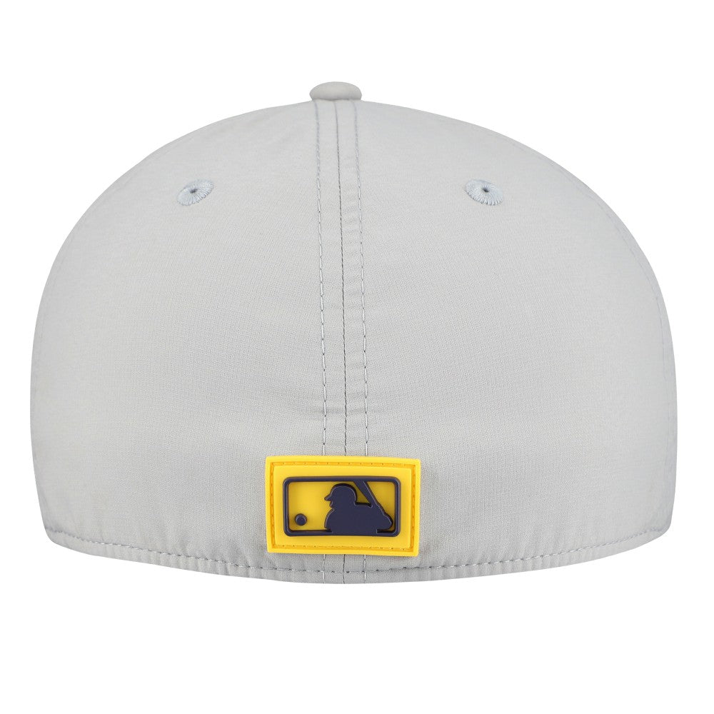Milwaukee Brewers 2026 Clubhouse Alternate 39THIRTY Flex Hat - Gray | New Era