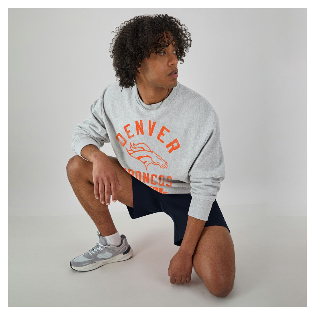 NFL Denver Broncos Reverse Weave Fleece Pullover Sweatshirt