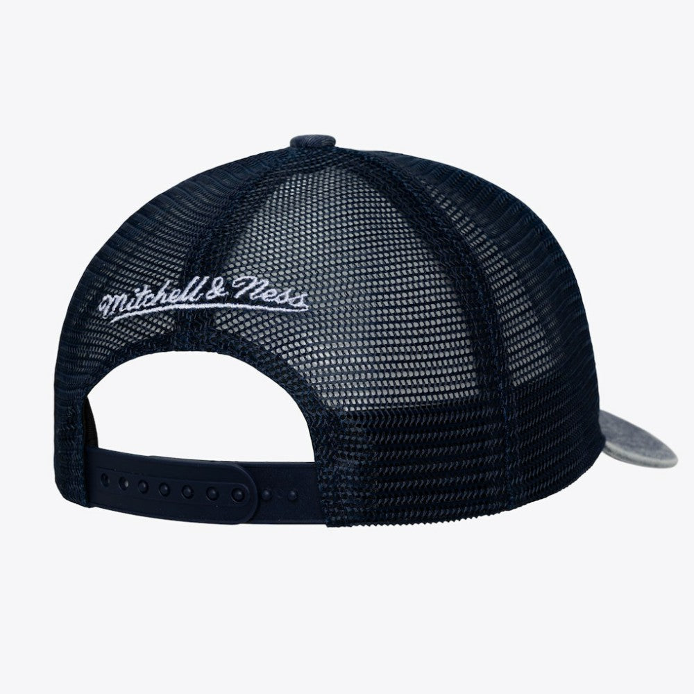 New York Yankees Unisex Gameday Adjustable Trucker Hat - Navy | Mitchell & Ness