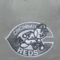 Cincinnati Reds Cooperstown Thunderstorm Head Coach Pro-Crown Adjustable Hat - Gray | Mitchell & Ness