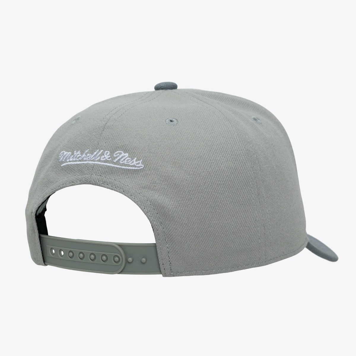 New York Knicks Thunderstorm Head Coach Pro Crown Snapback Hat - Gray | Mitchell & Ness outlet