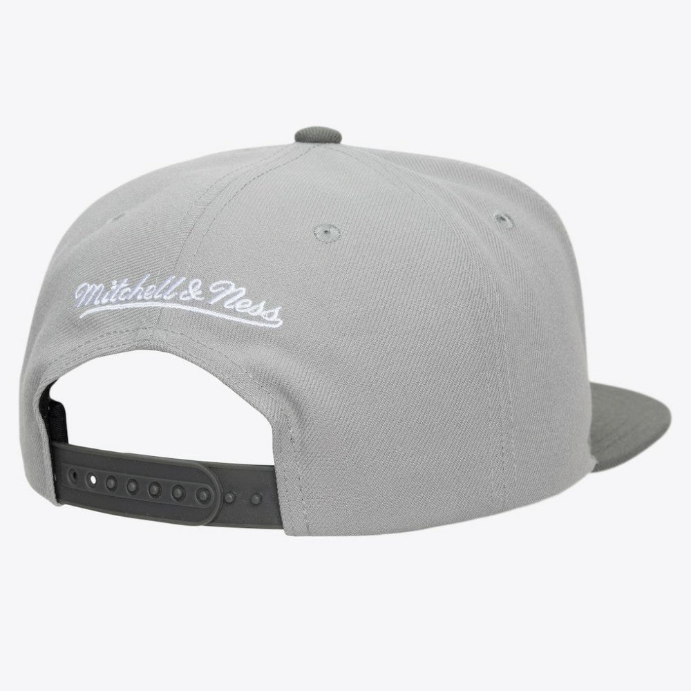 Los Angeles Kings Mitchell & Ness Legendary Home Snapback Hat