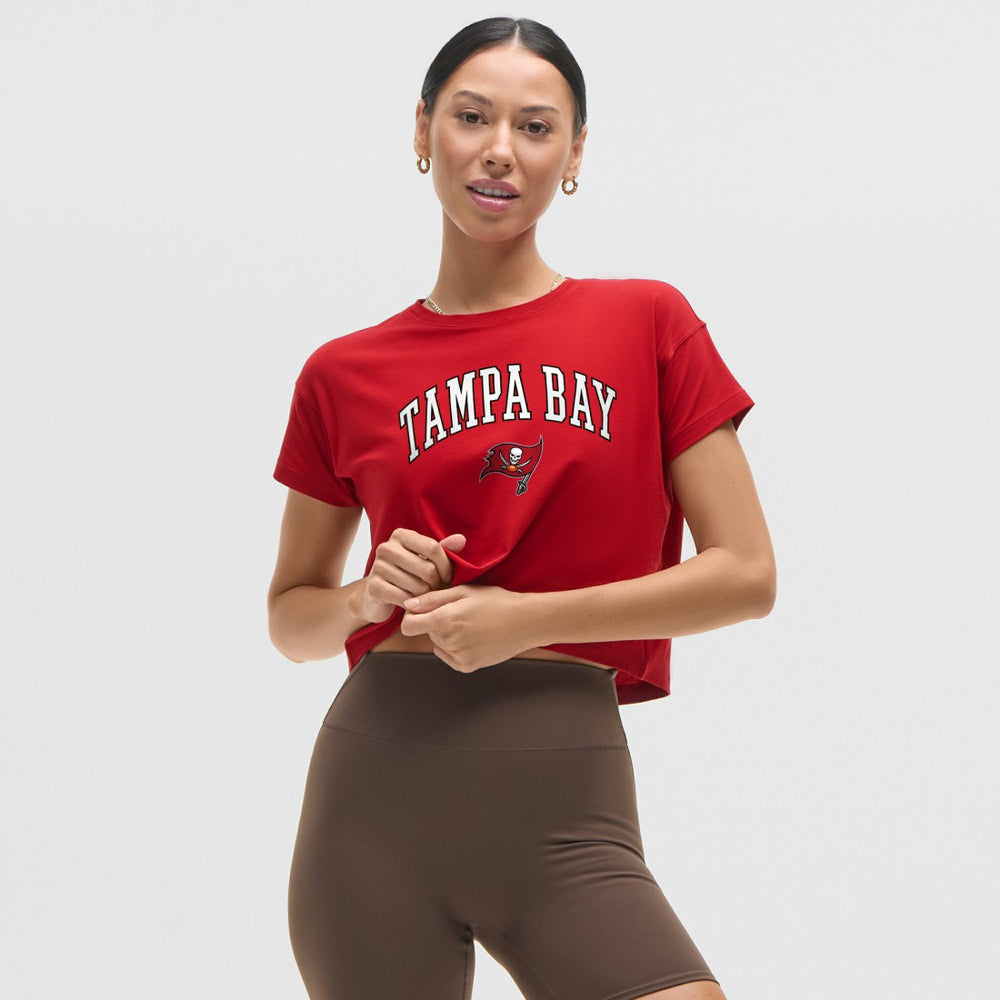 NFL Tampa Bay Buccaneers lululemon Women's Cates T-Shirt