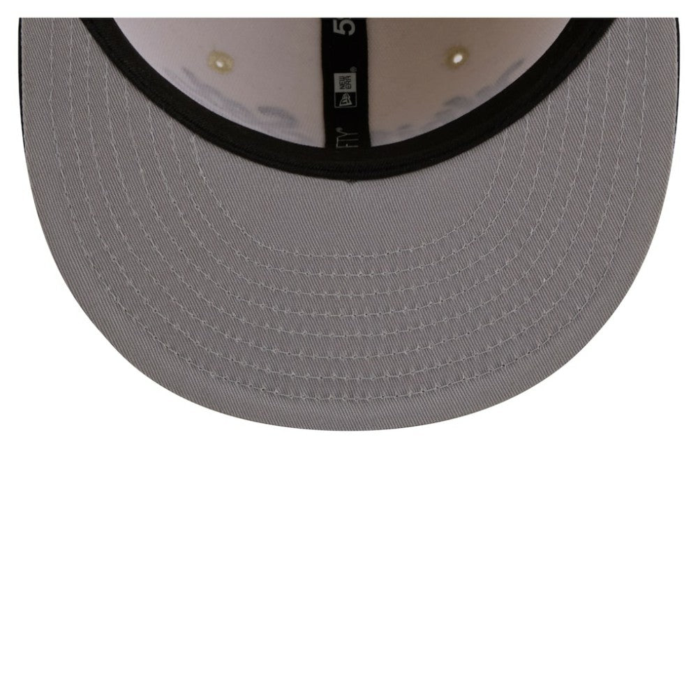 Chicago White Sox Two-Tone Stitch 59FIFTY Fitted Hat - Cream | New Era