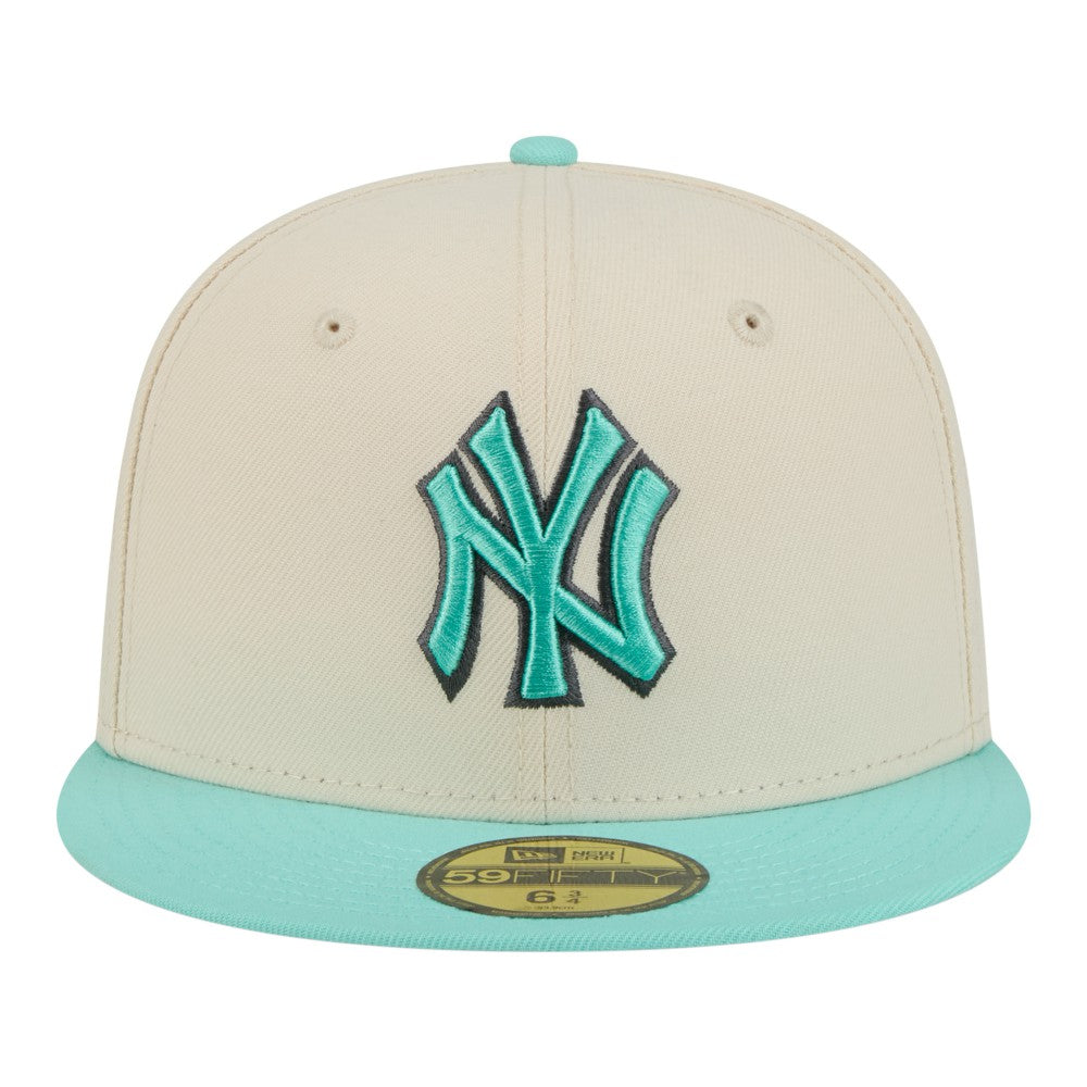 New York Yankees Two-Tone Color Pack 59FIFTY Fitted Hat - Light Beige/Turquoise | New Era