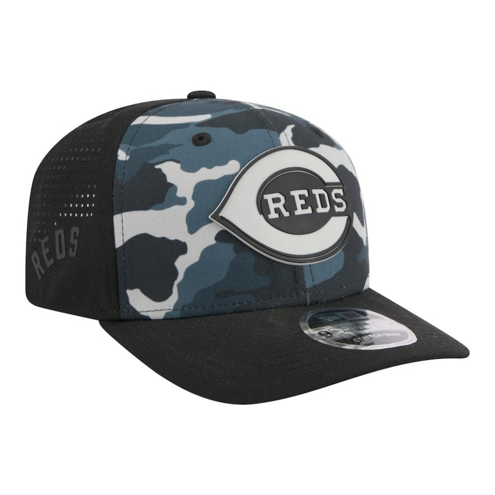 Cincinnati Reds Tonal Camo 9SEVENTY Stretch-Snap Hat - Black | New Era