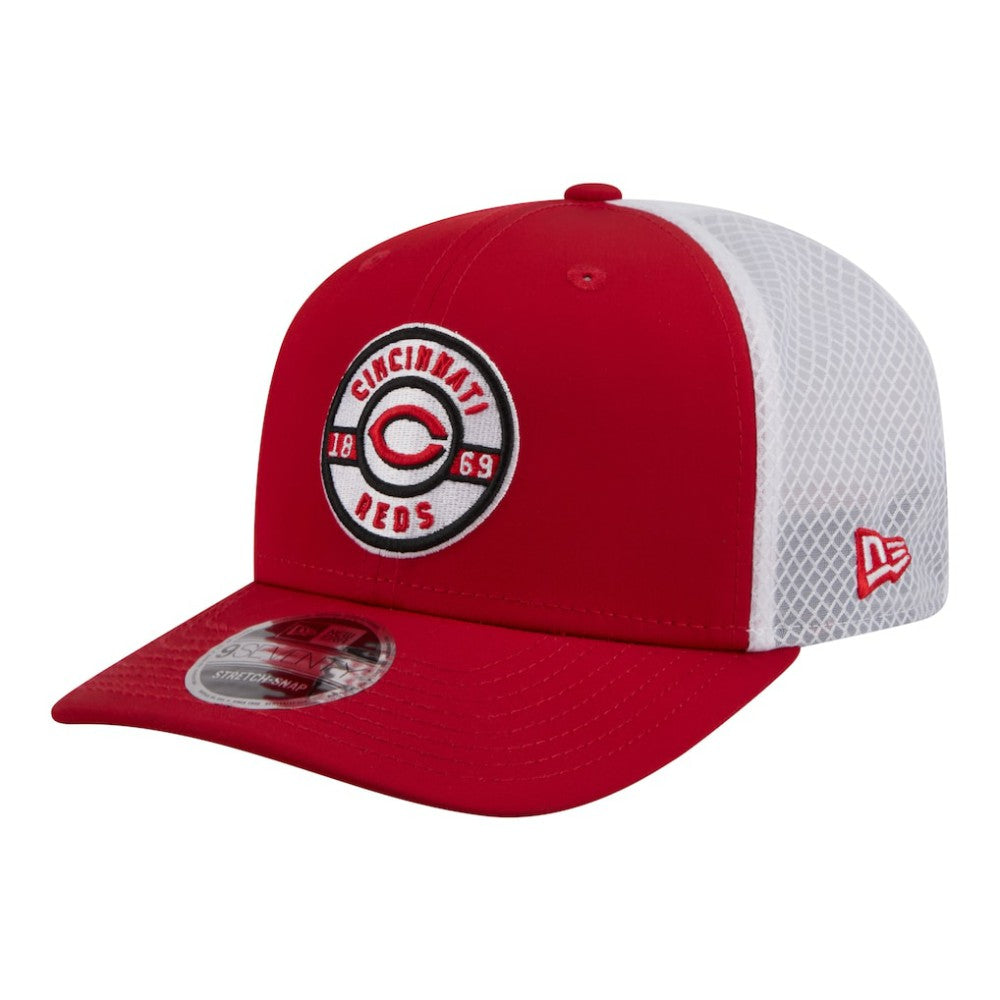 Cincinnati Reds Active 9SEVENTY Adjustable Trucker Hat - Red | New Era