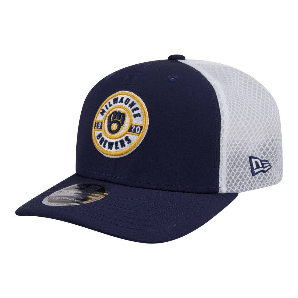Milwaukee Brewers Active 9SEVENTY Adjustable Trucker Hat - Navy | New Era