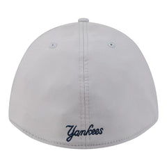 New York Yankees Patch 39THIRTY A-Frame M-Crown Perforated Flex Hat - Gray | New Era