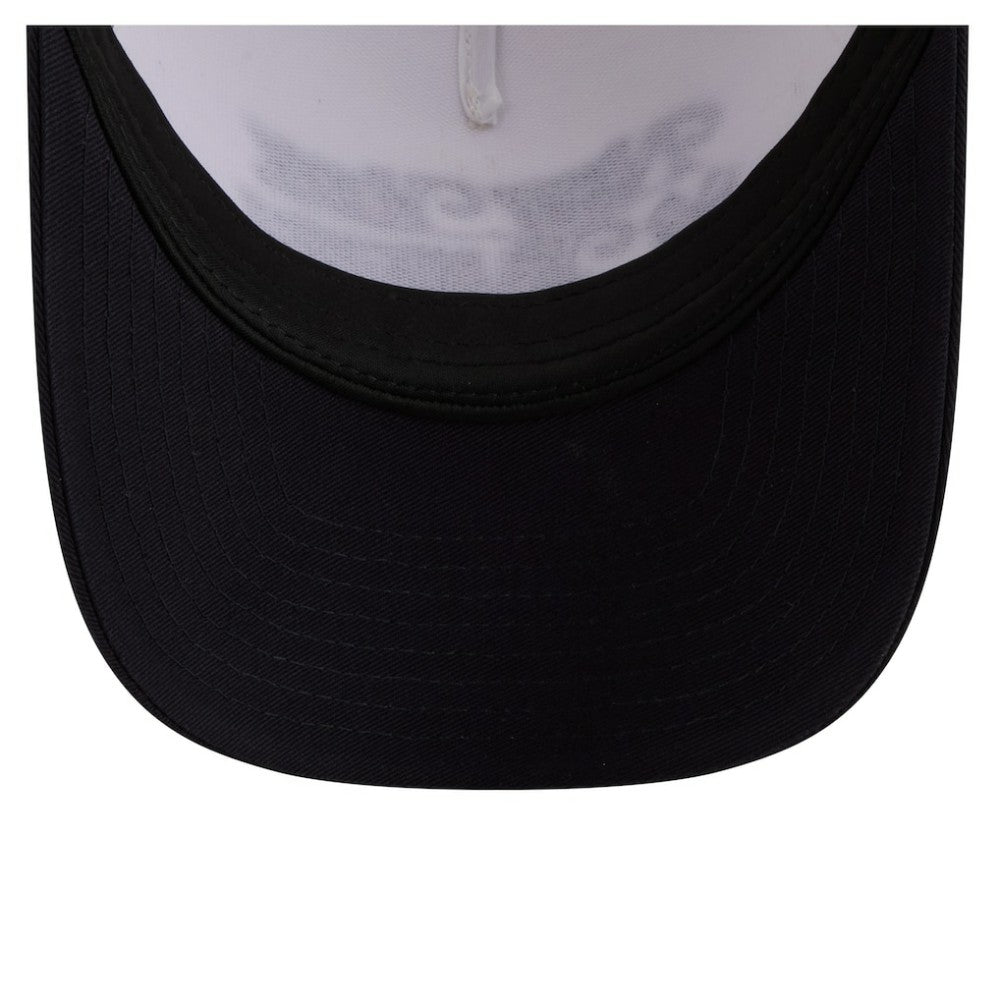 New York Yankees Women's Retro 9FORTY M-Crown A-Frame Trucker Adjustable Hat - Light Beige/Navy | New Era