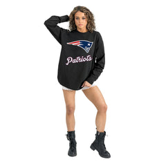 NFL New England Patriots Gameday Couture Women's Oversized Long Sleeve T-Shirt