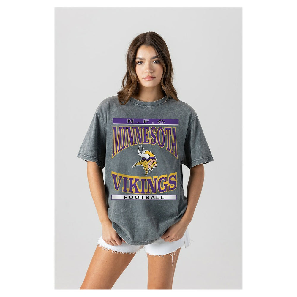 NFL Minnesota Vikings Gameday Couture Women's Oversized Classic Grind Washed T-Shirt