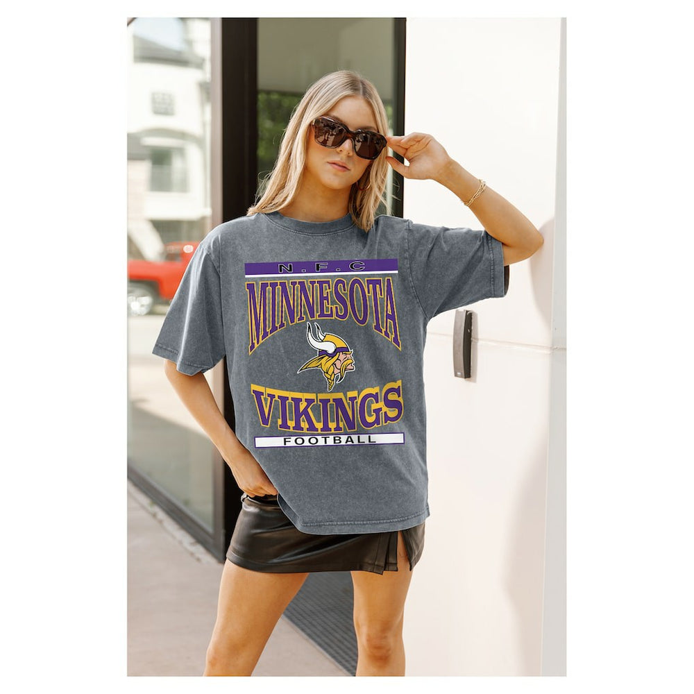 NFL Minnesota Vikings Gameday Couture Women's Oversized Classic Grind Washed T-Shirt