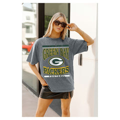 NFL Green Bay Packers Gameday Couture Women's Oversized Classic Grind Washed T-Shirt