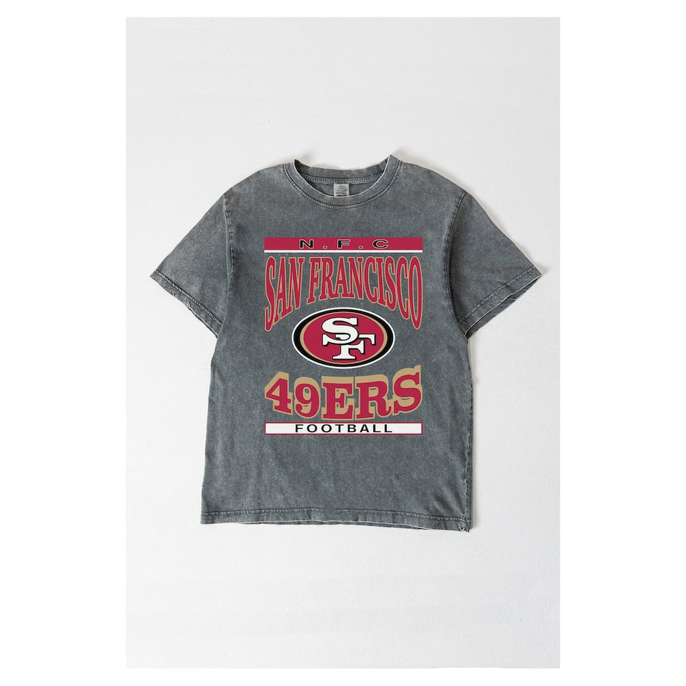NFL San Francisco 49ers Gameday Couture Women's Oversized Classic Grind Washed T-Shirt