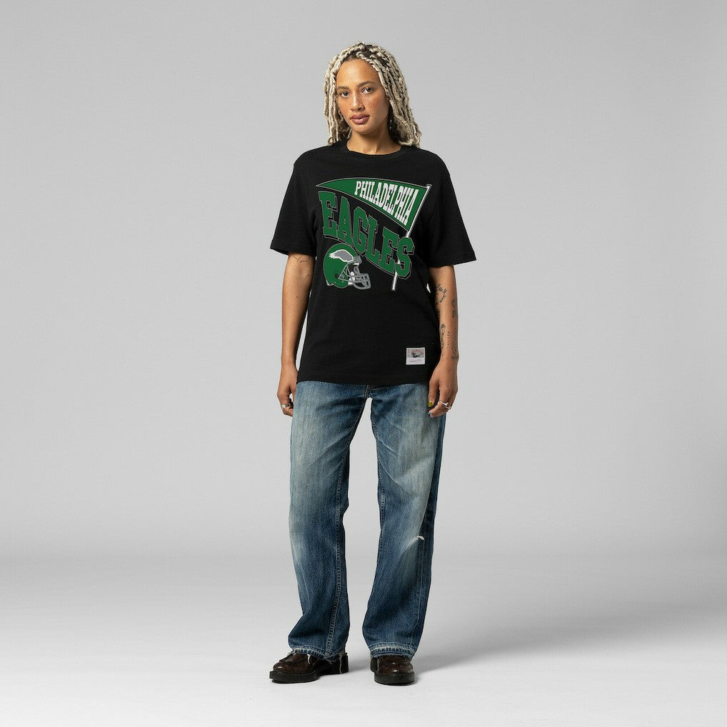 NFL Philadelphia Eagles Women's Team Dynamic Boyfriend T-Shirt