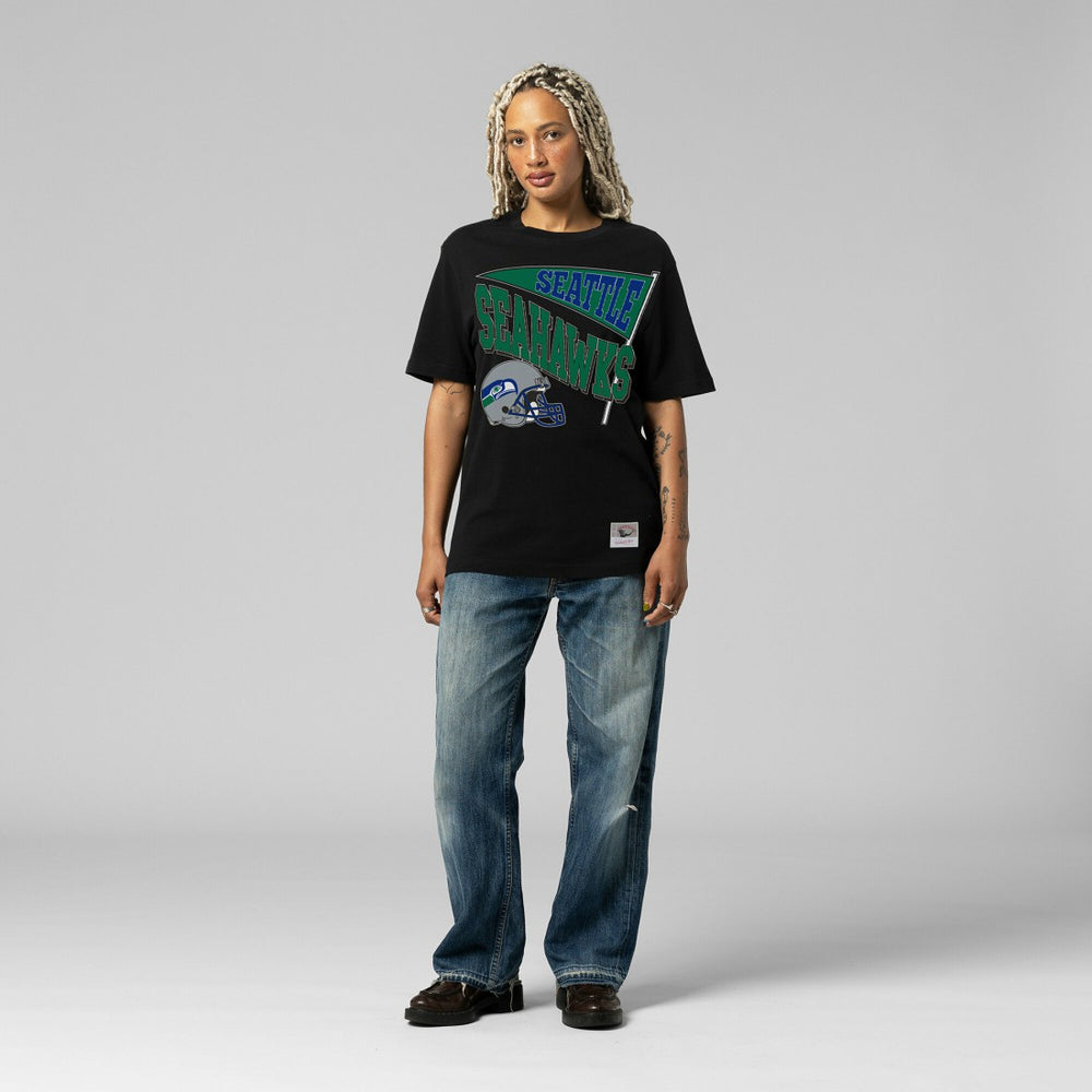 NFL Seattle Seahawks Women's Team Dynamic Boyfriend T-Shirt
