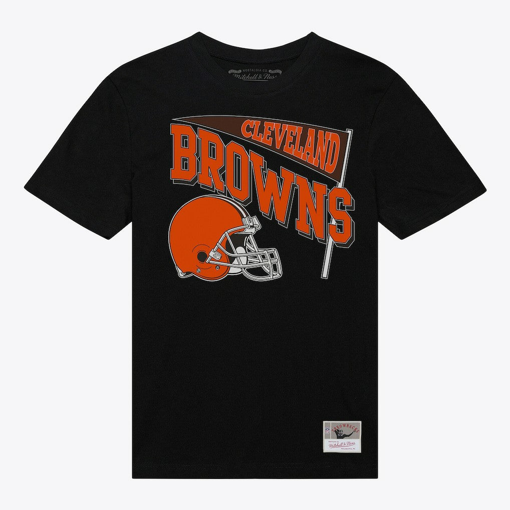 NFL Cleveland Browns Women's Team Dynamic Boyfriend T-Shirt