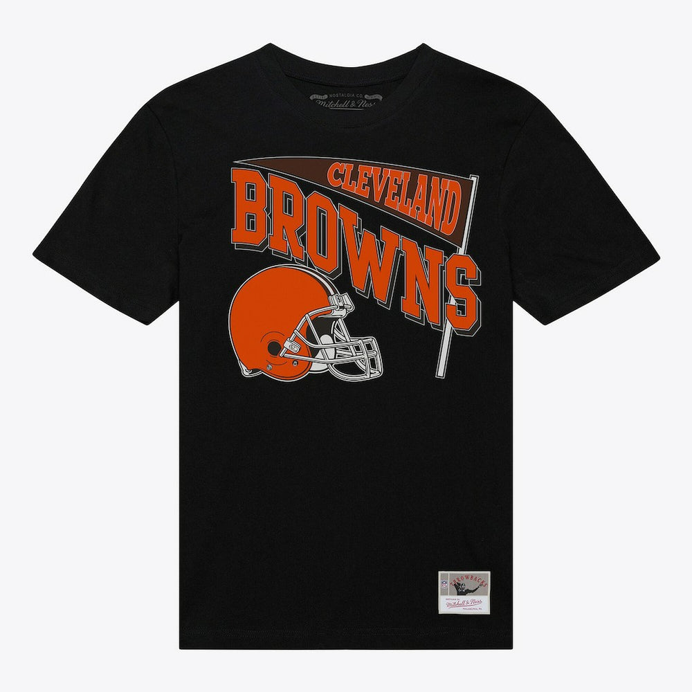 NFL Cleveland Browns Women's Team Dynamic Boyfriend T-Shirt