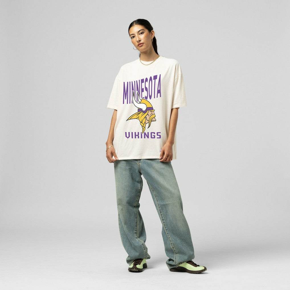 NFL Minnesota Vikings Women's Logo Rise Boyfriend T-Shirt