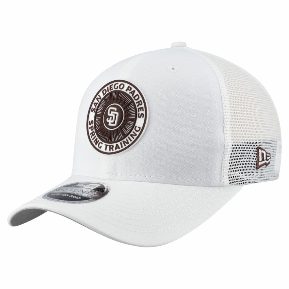 San Diego Padres 2026 Spring Training Fan Pack 9SEVENTY Adjustable Trucker Hat - White | New Era