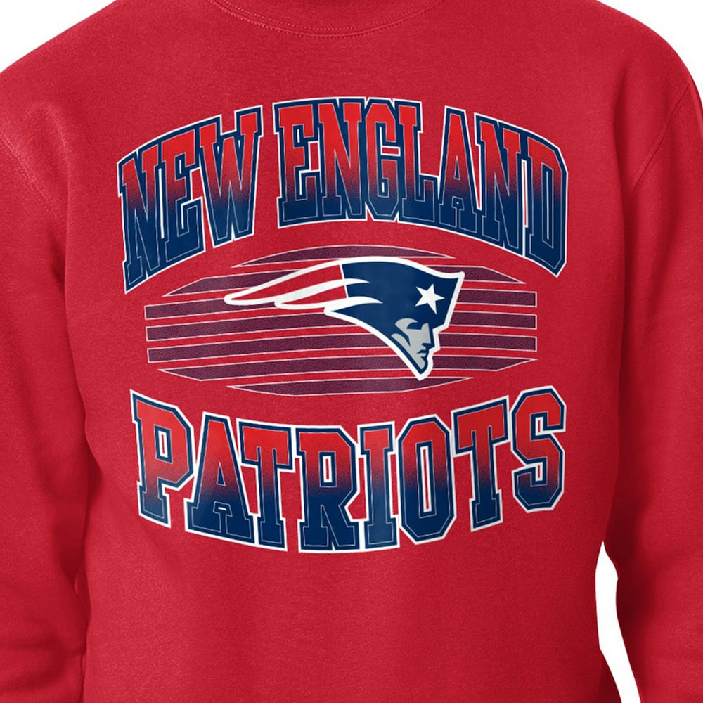 NFL New England Patriots Starter Team Grit Graphic Fleece Pullover Sweatshirt